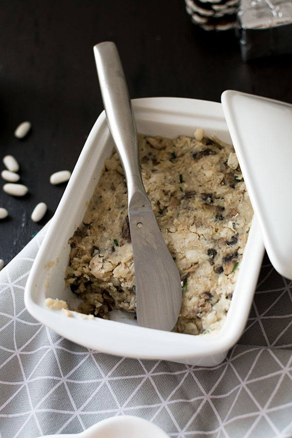 Recette de Pâté végétal aux haricots blancs et champignons